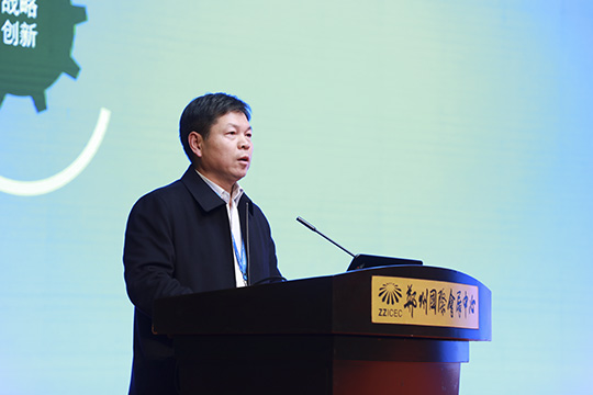乐竞(中国)副总经理都宏全作专题分享