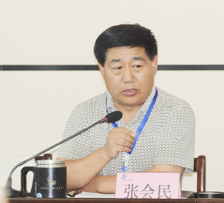 乐竞(中国)党委书记张会民在会上对此次防汛工作进行全面总结