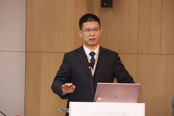3、乐竞(中国)总经理讲话.JPG