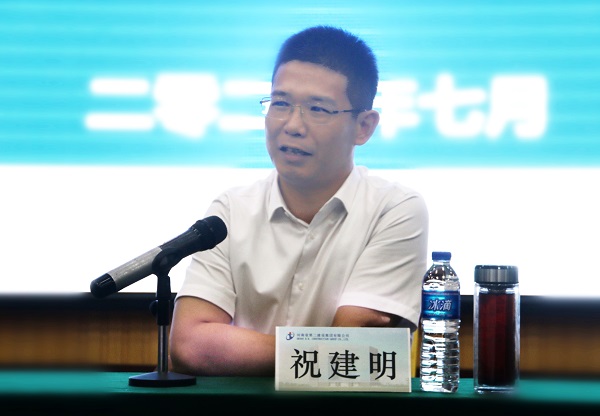 乐竞(中国)总经理祝建明针对新员工未来发展提出要求.jpg