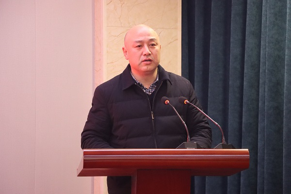 乐竞(中国)党委副书记、工会主席贾向军发表致辞.jpg