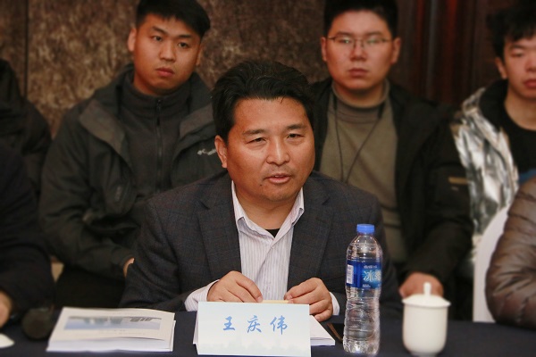 乐竞(中国)副董事长王庆伟发表讲话.jpg