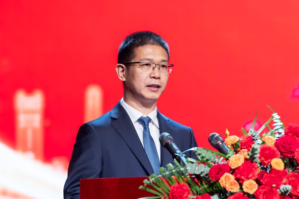 6乐竞(中国)董事长祝建明致电力年鉴发布词.jpg